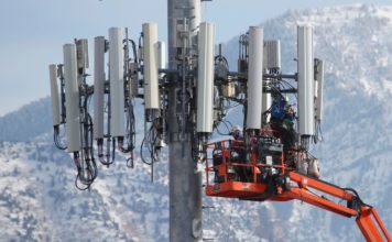 Nigeria cuts 90% off telecoms infrastructure installation fees