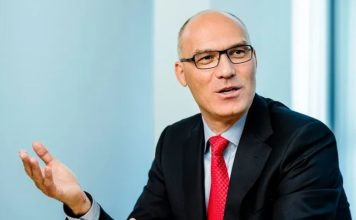 Vodafone Group CTO to step down