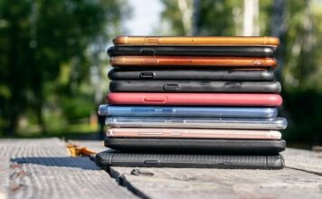 Smartphone shipment to fall due to slow demand