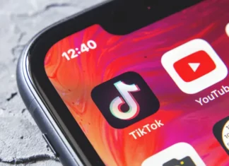 Screenshots suggest TikTok is circumventing Apple App Store commissions