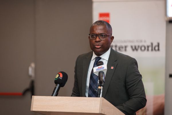 Jamil Ampomah (Africa Director, ACCA) delivering a key note address at the ACCA Sustainability and Non-Interest Banking in Ghana