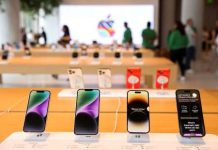 India orders smartphone makers to preload state-owned cyber safety app