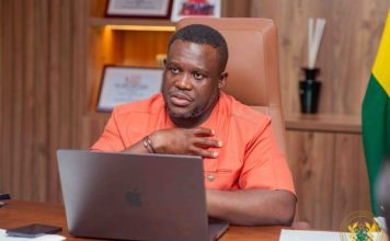 Minister explores partnership with Code Raccoon to boost digital literacy training