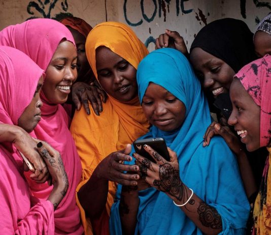 810 million women still offline as mobile gender gap persists — GSMA