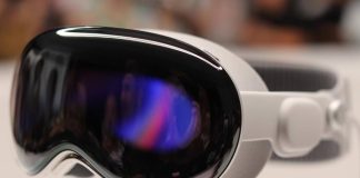 Apple Vision Pro Chief Paul Meade Departs for OpenAI Hardware Team