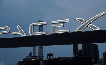 SpaceX targets America’s mobile giants as Starlink eyes direct consumer phone service