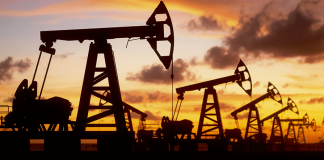 Oil prices extend rally as renewed US-Iran conflict fuels supply fears