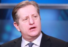 Eisman warns AI boom hinges on OpenAI, Anthropic success