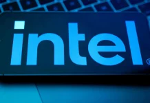 Intel Shares Plunge 20% as Weak Fourth-Quarter Forecast Overshadows Strong Earnings
